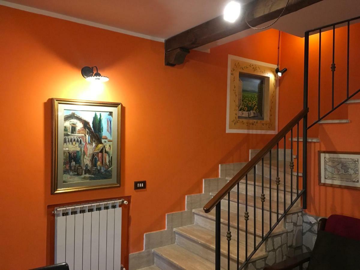 B&B Vista Su Roma Marco Simone Exterior foto